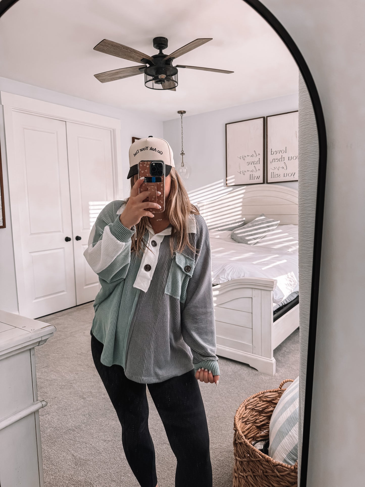 Ericka Pullover