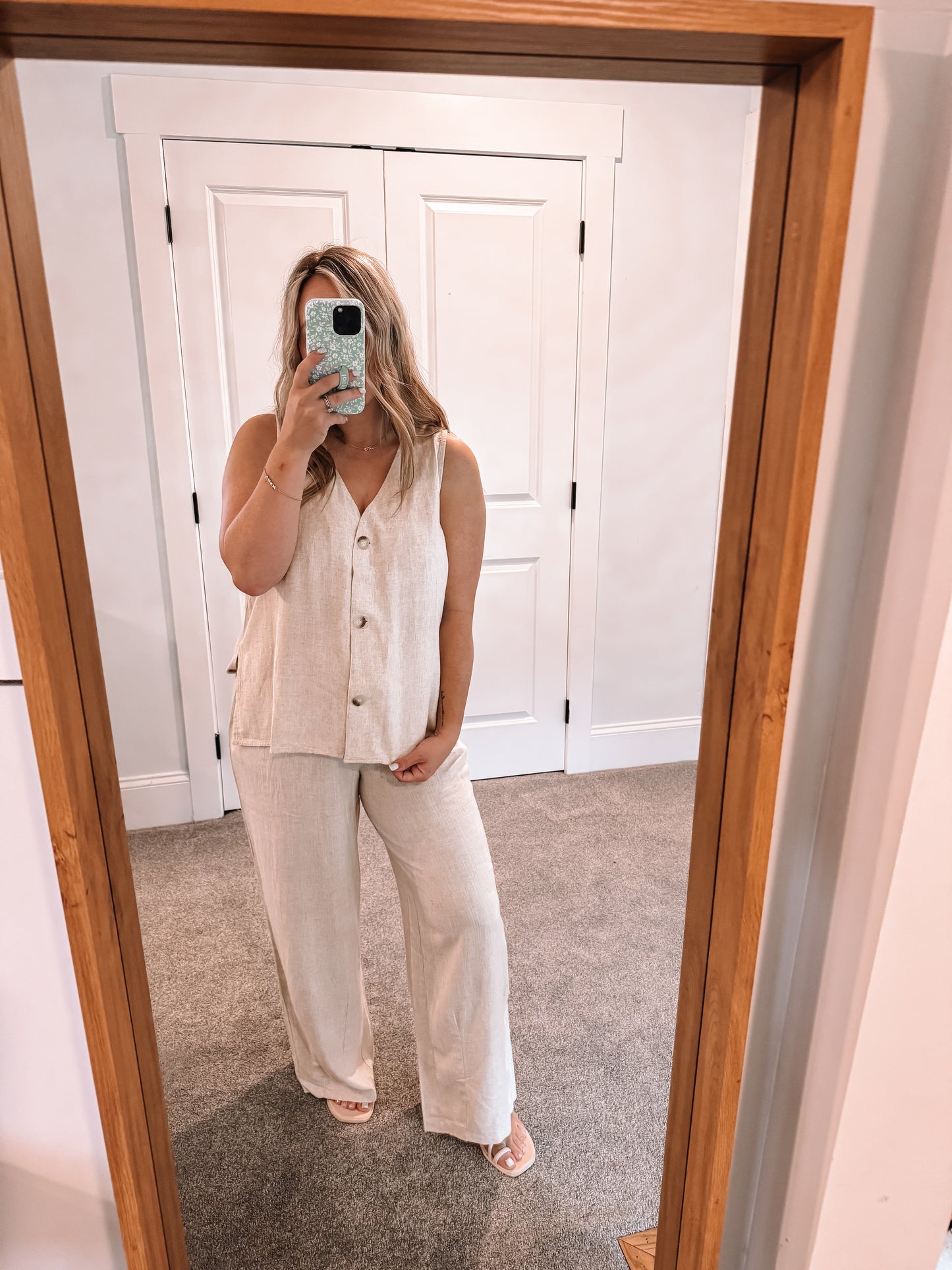 Sara Linen Set