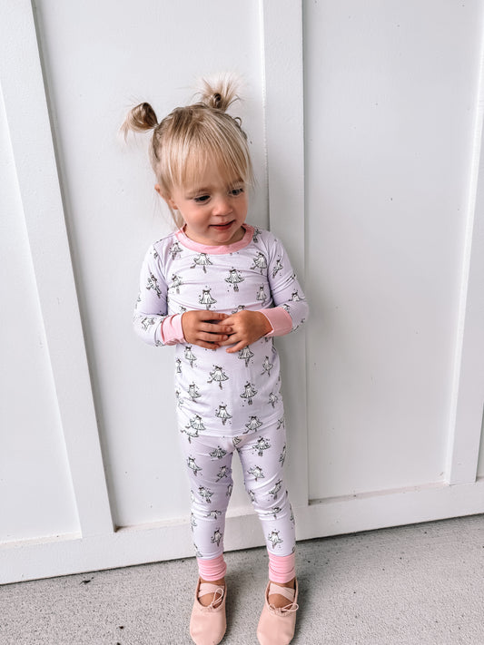 Ballerina Ghosts 2 Piece Set