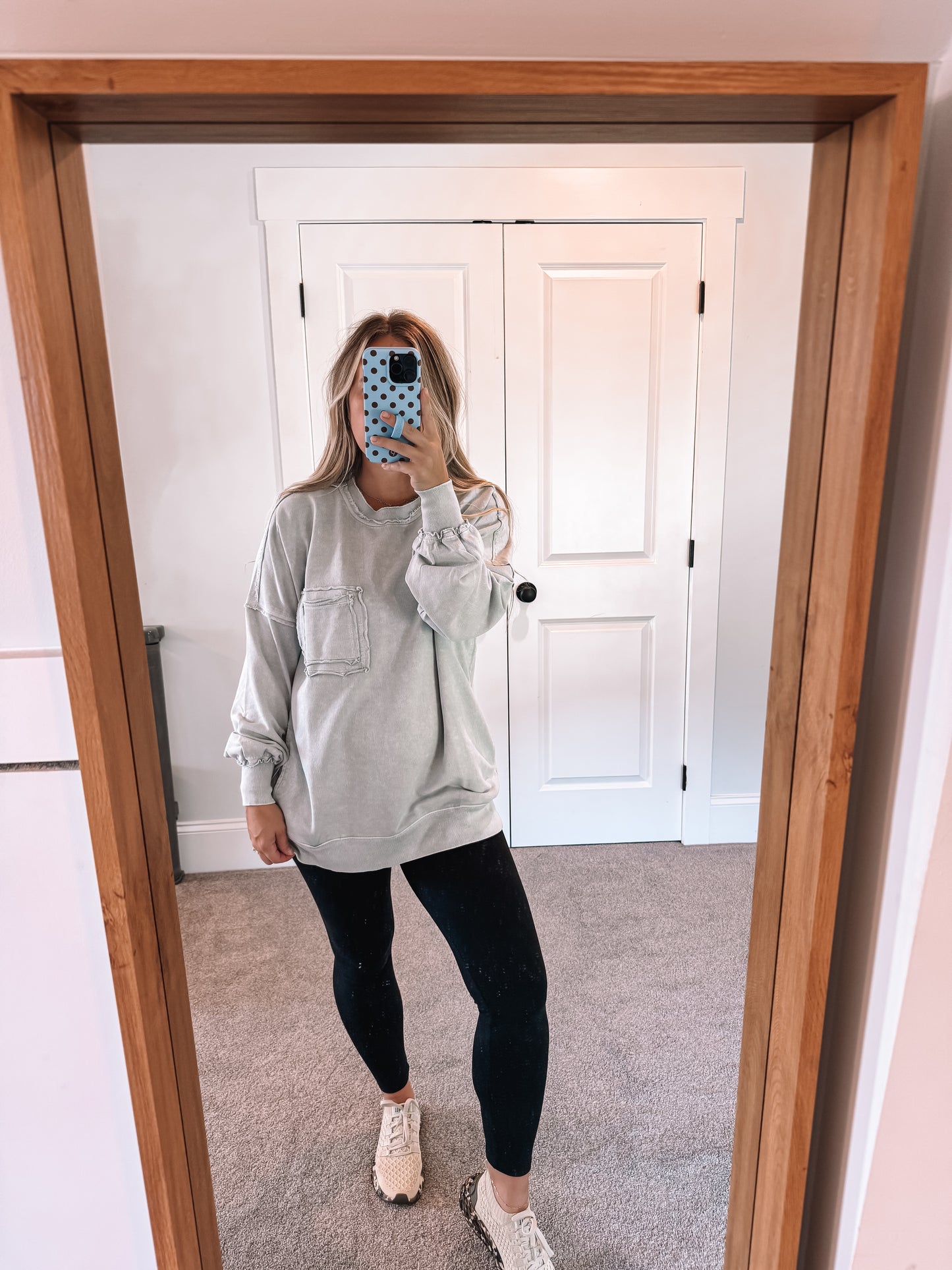 Amy Pullover - Light Gray