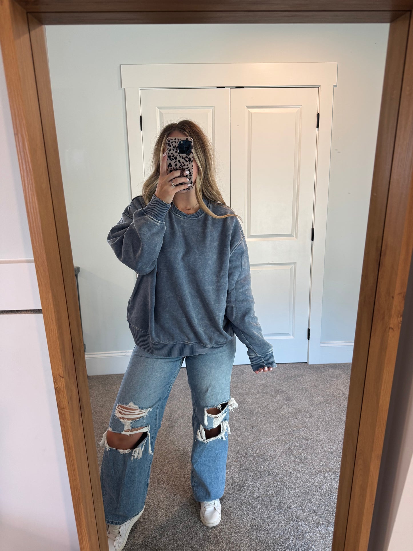 Crossover Sweatshirt - Dusty Blue