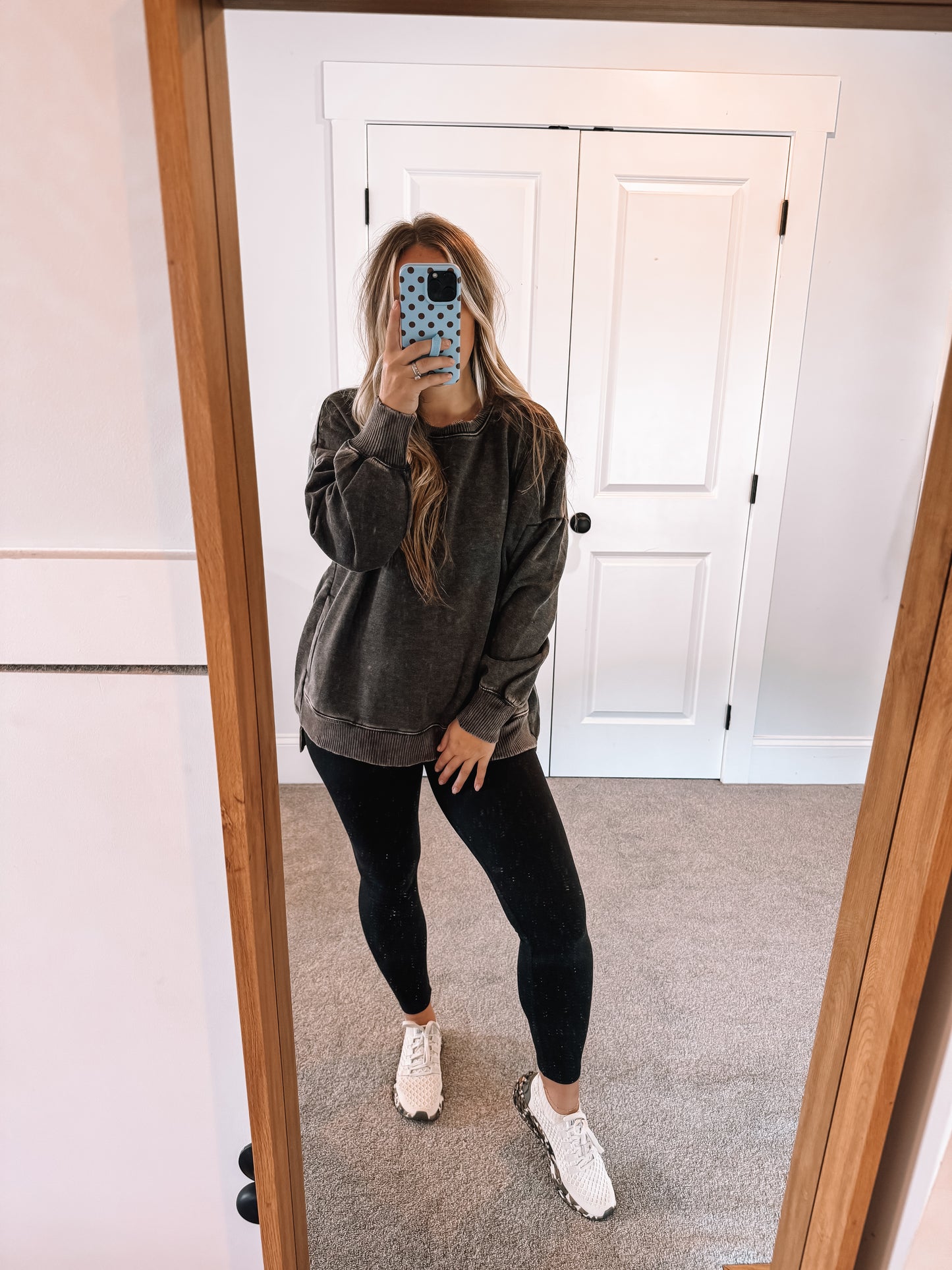 Everyday Pullover - Black