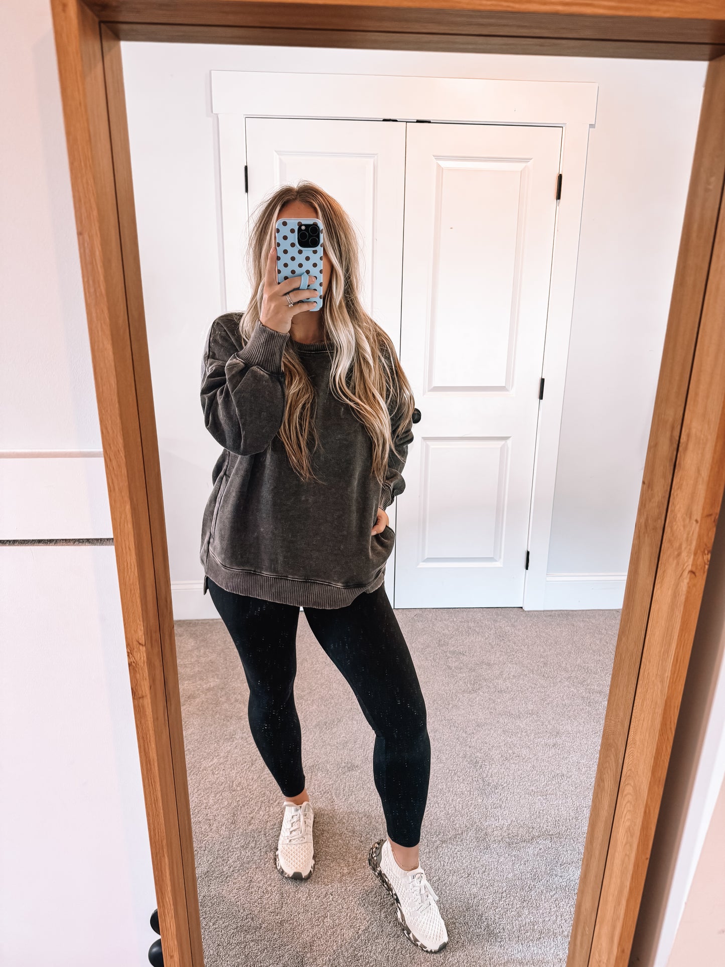 Everyday Pullover - Black
